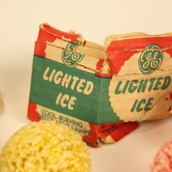 Vintage Ice Christmas Light Bulbs - Picture 5 of 5